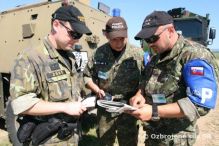 Vojensk policajti odchdzaj na cvienie do iech